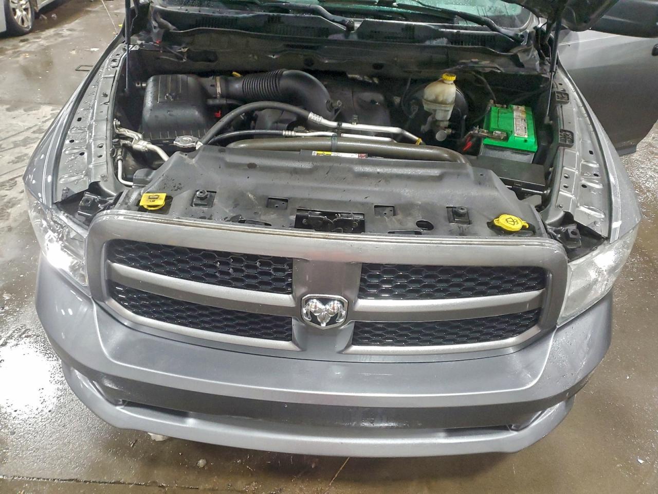 2013 RAM 1500 ST photo 11