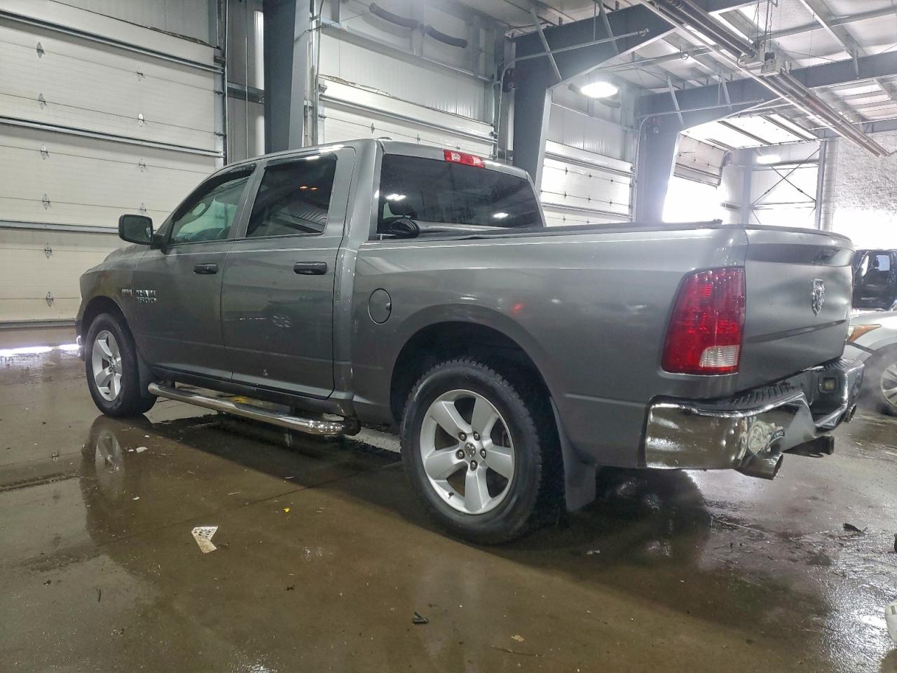 2013 RAM 1500 ST photo 2