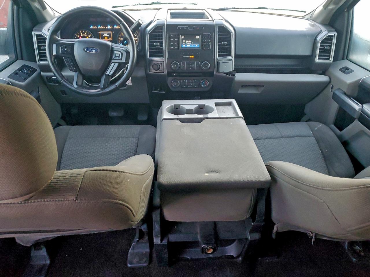 2017 FORD F150 SUPERCREW photo 8