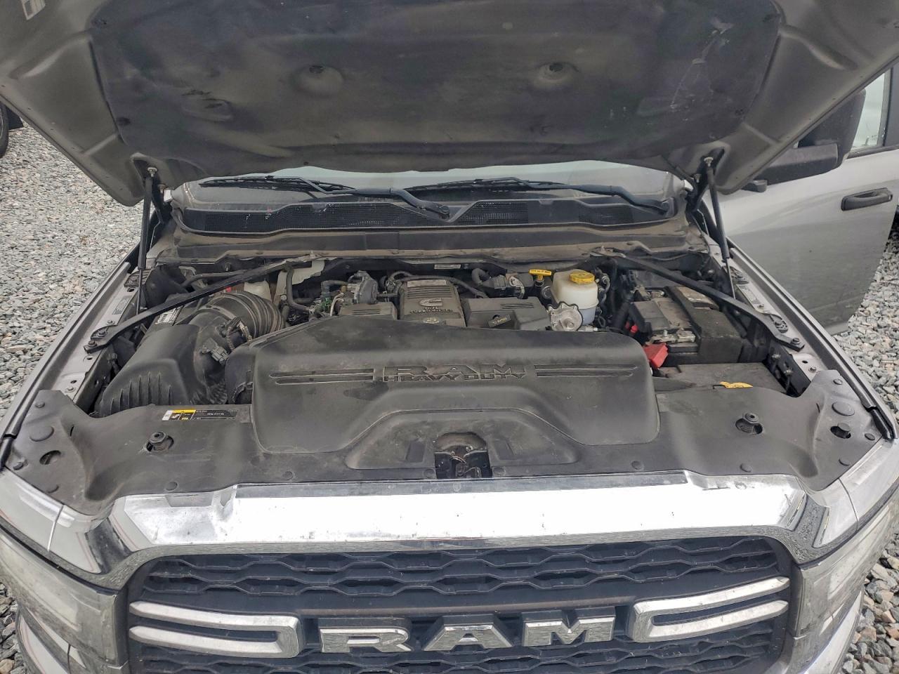 2022 RAM 3500 BIG HORN/LONE STAR photo 11