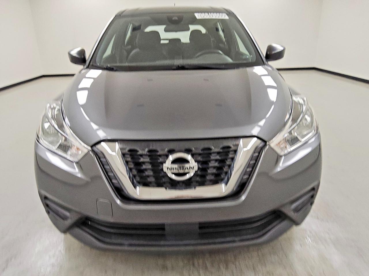 2020 NISSAN KICKS S photo 5