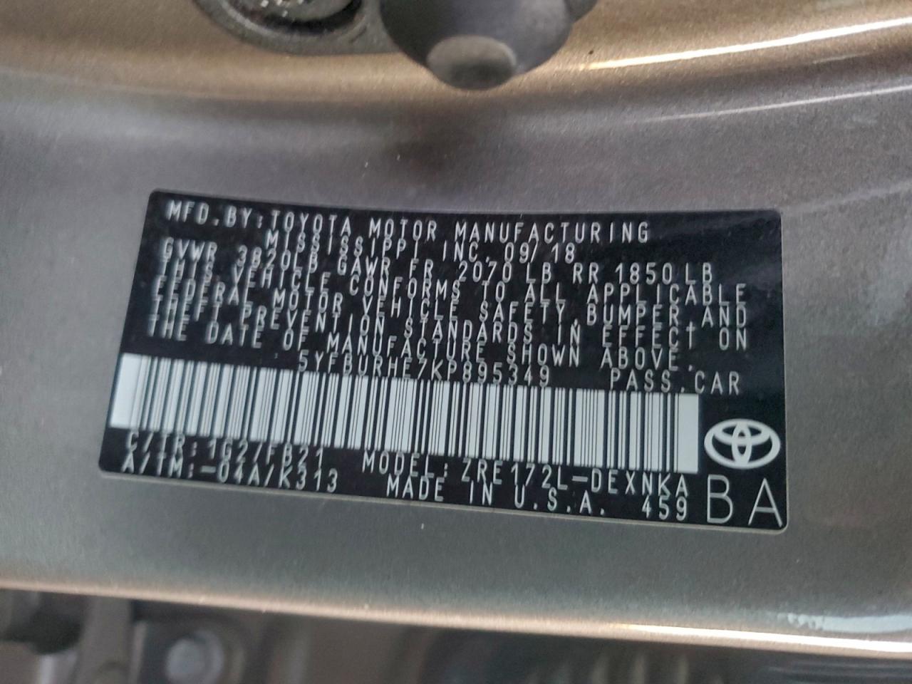 2019 TOYOTA COROLLA L photo 12
