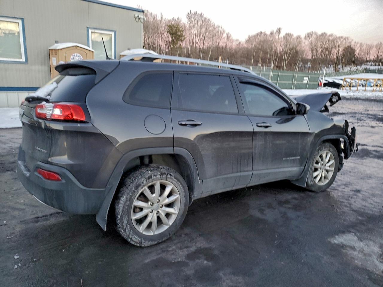 2017 JEEP CHEROKEE LIMITED photo 3