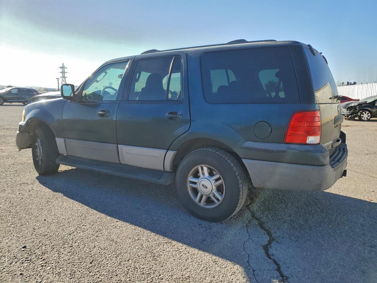 2003 FORD EXPEDITION XLT photo 2