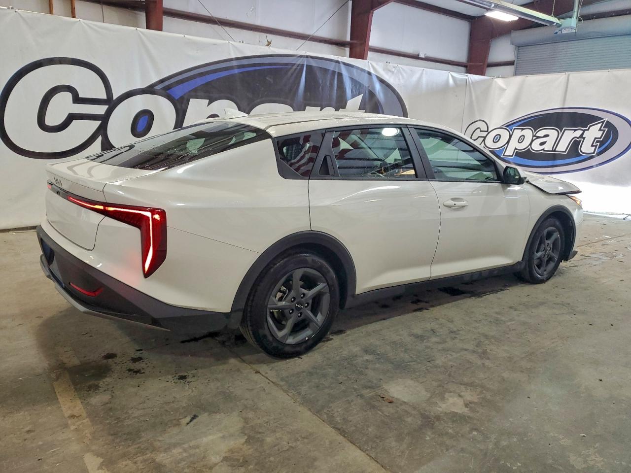 2025 KIA K4 LX photo 3