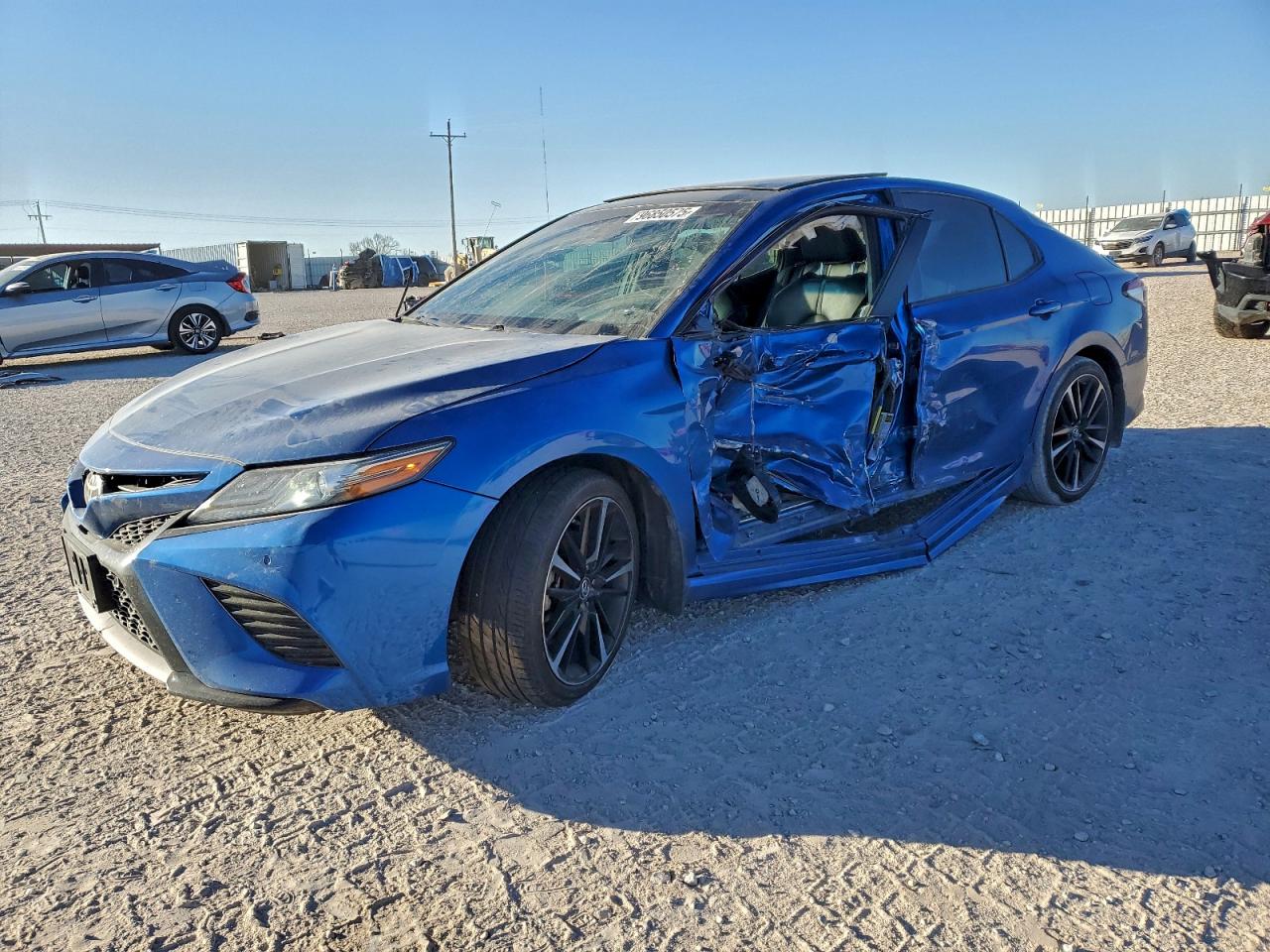 2018 TOYOTA CAMRY