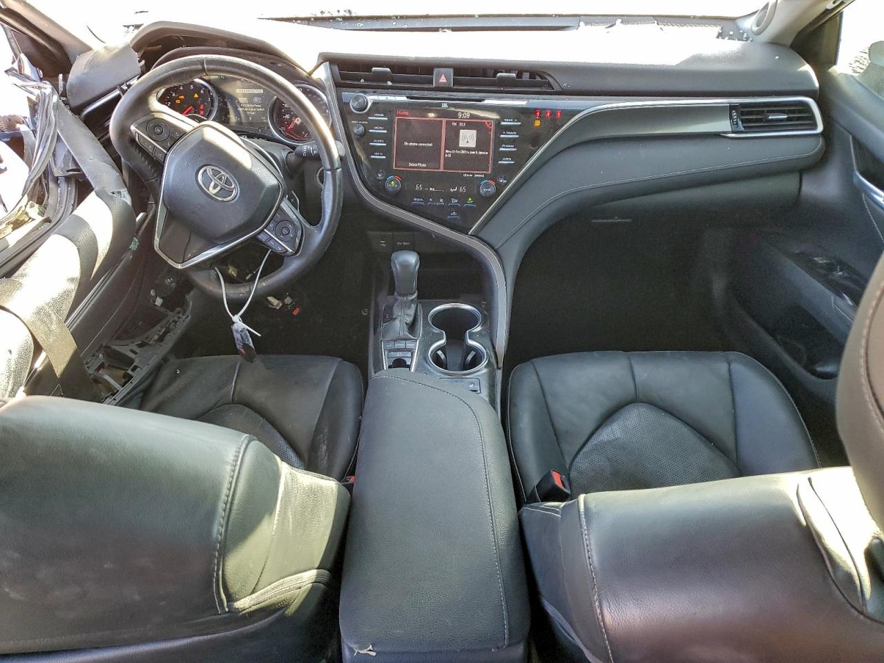 2018 TOYOTA CAMRY XSE photo 8