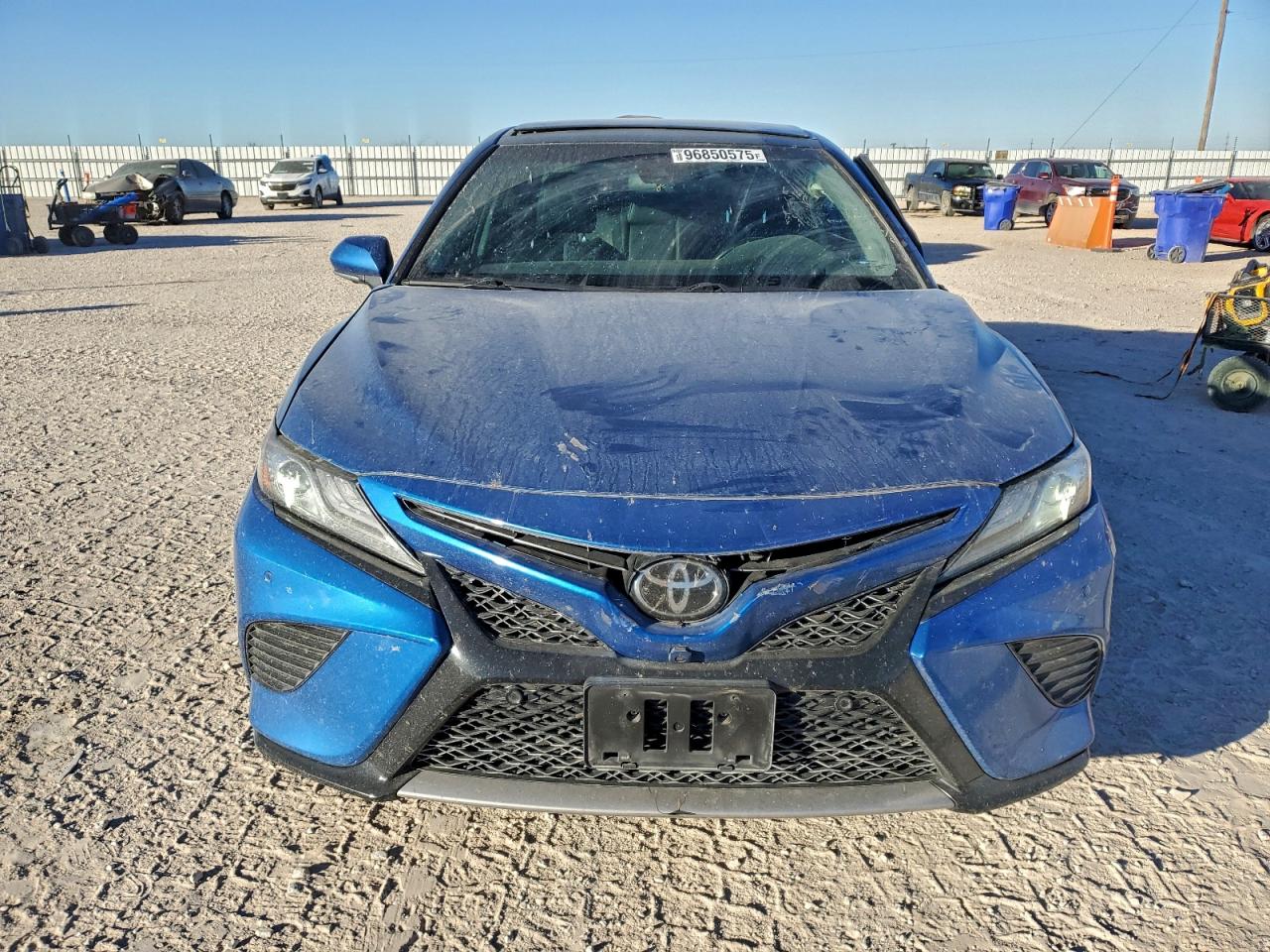 2018 TOYOTA CAMRY XSE photo 5