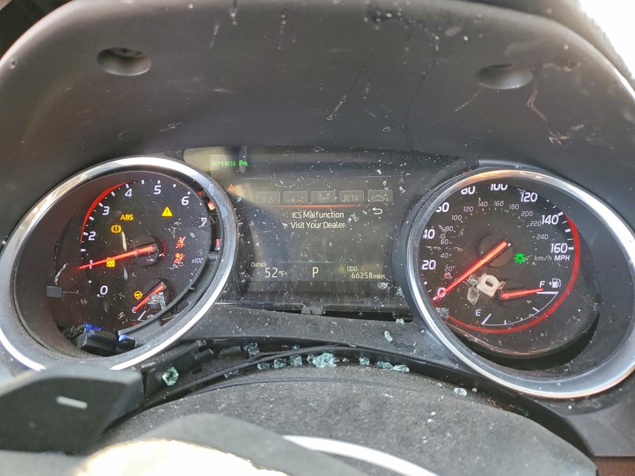 2018 TOYOTA CAMRY XSE photo 9
