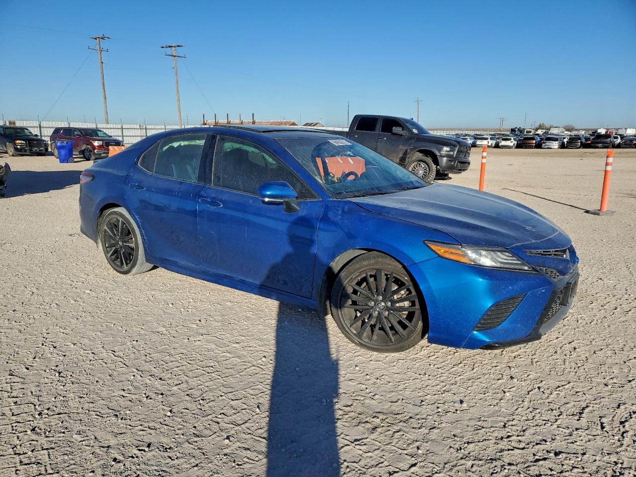 2018 TOYOTA CAMRY XSE photo 4