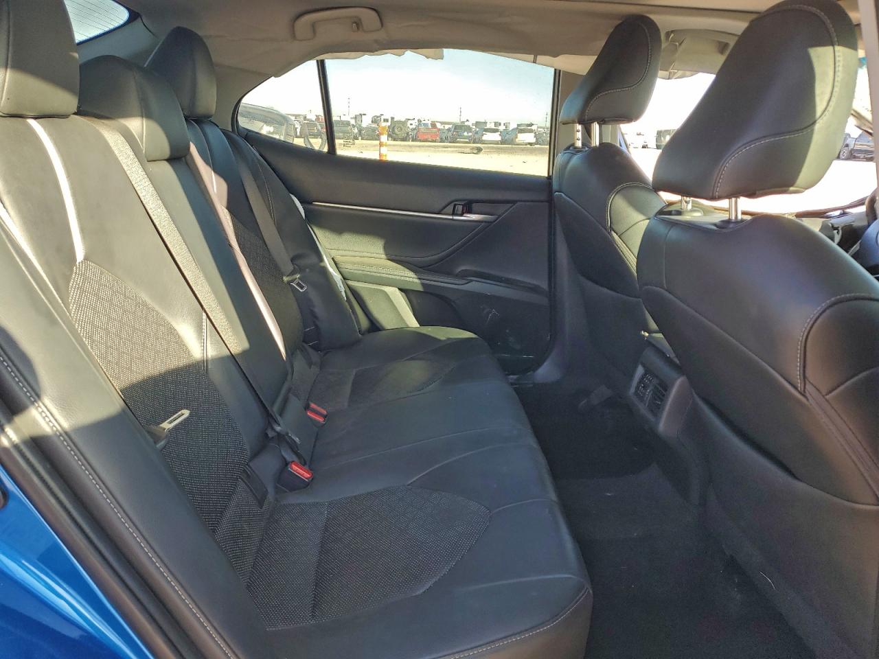 2018 TOYOTA CAMRY XSE photo 10