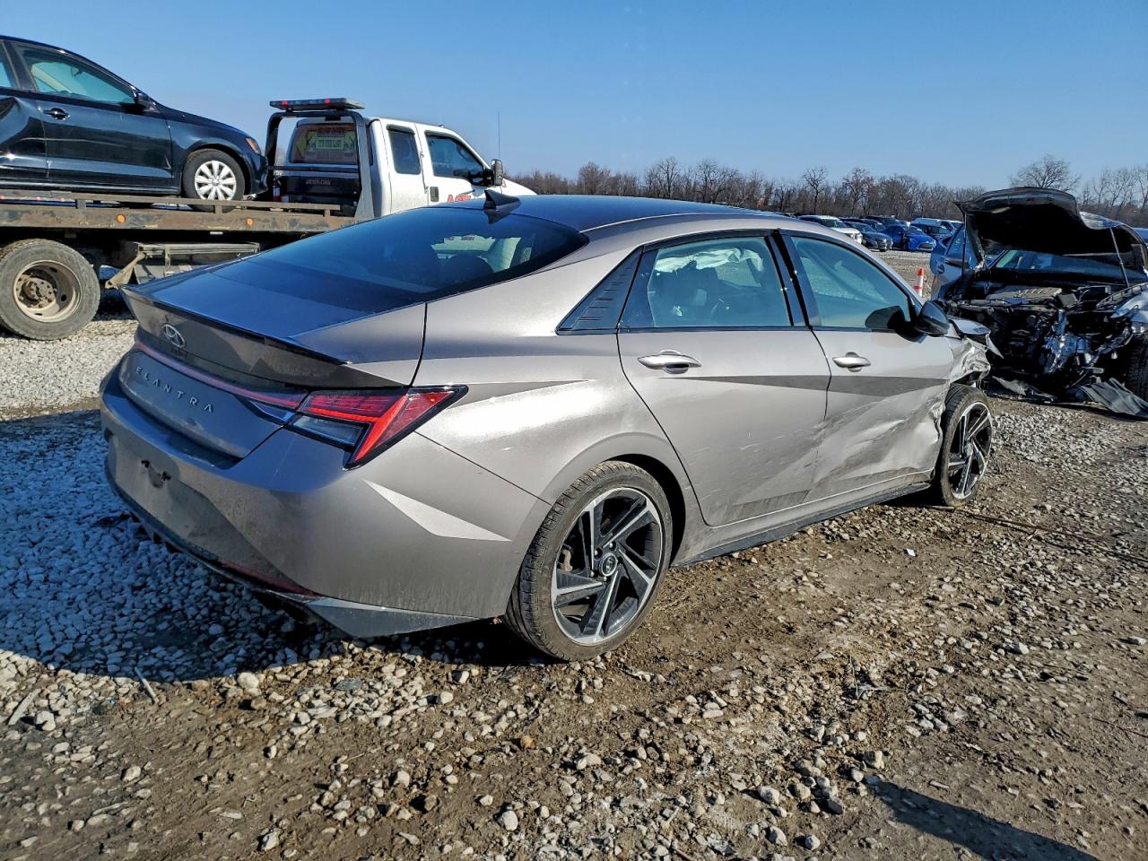 2022 HYUNDAI ELANTRA N LINE photo 3