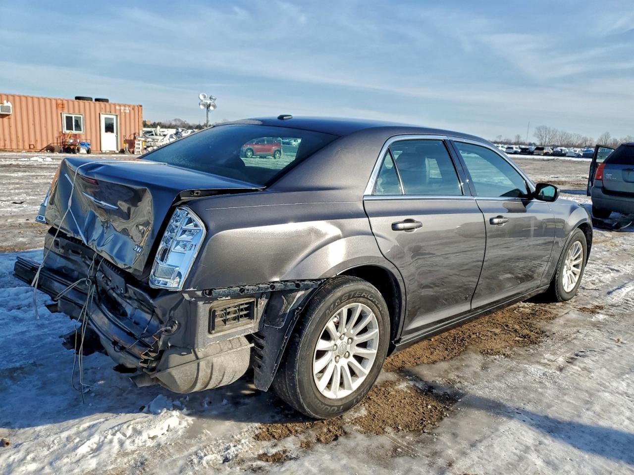 2014 CHRYSLER 300 photo 3