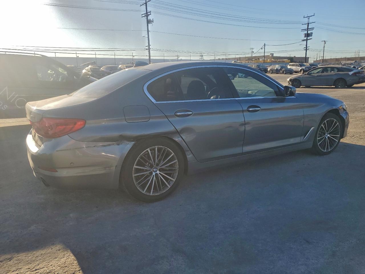 2017 BMW 530 I photo 3