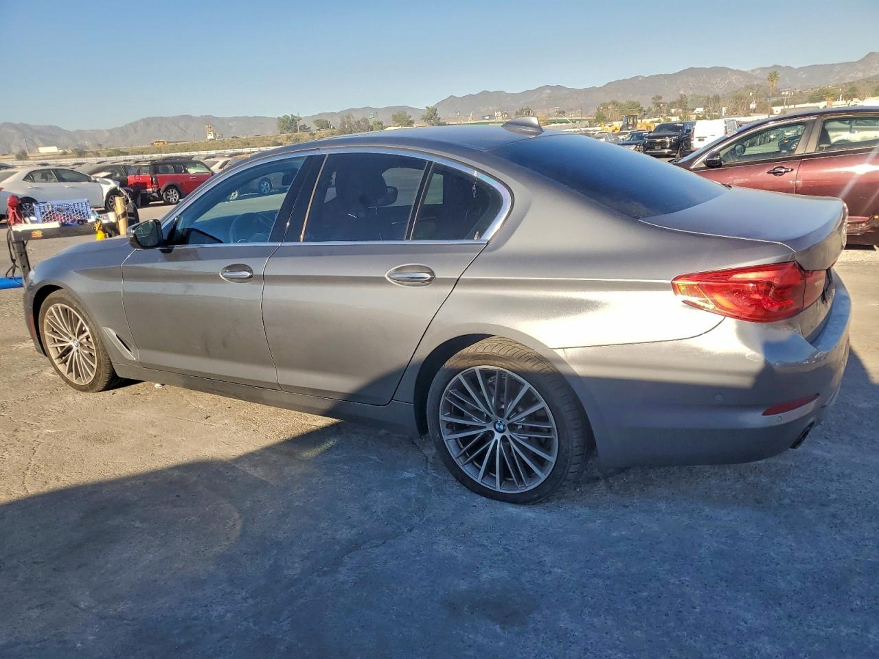 2017 BMW 530 I photo 2