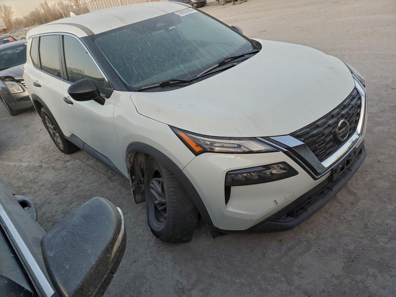 2021 NISSAN ROGUE S photo 4