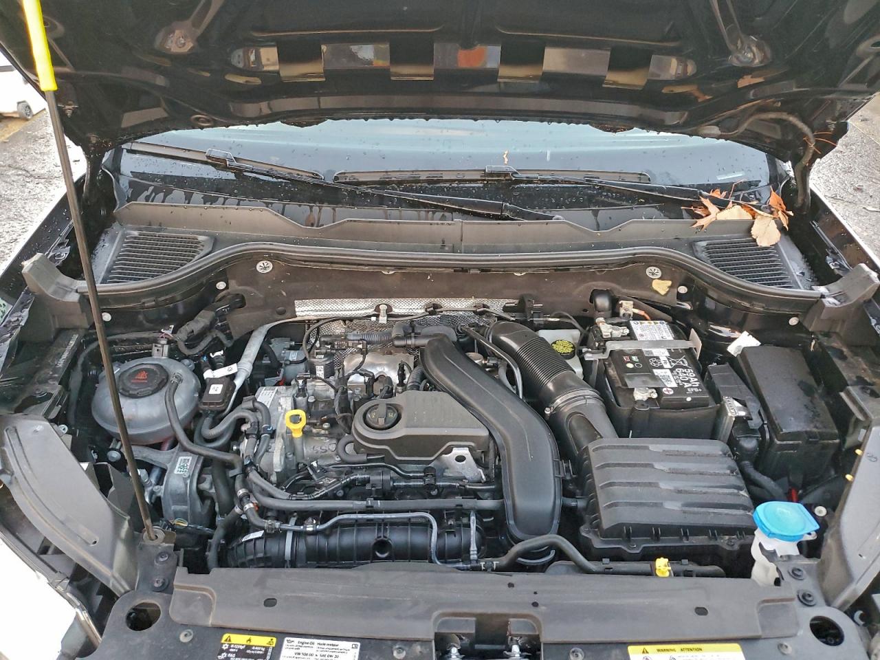 2024 VOLKSWAGEN TAOS SE photo 12