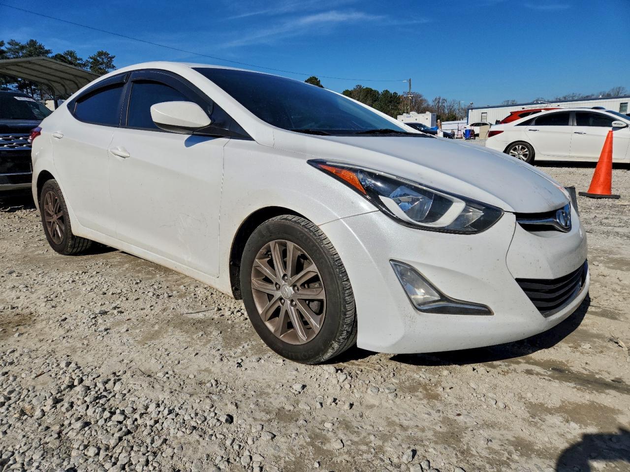 2015 HYUNDAI ELANTRA SE photo 4