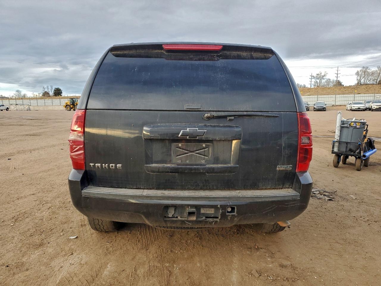 2011 CHEVROLET TAHOE photo 6