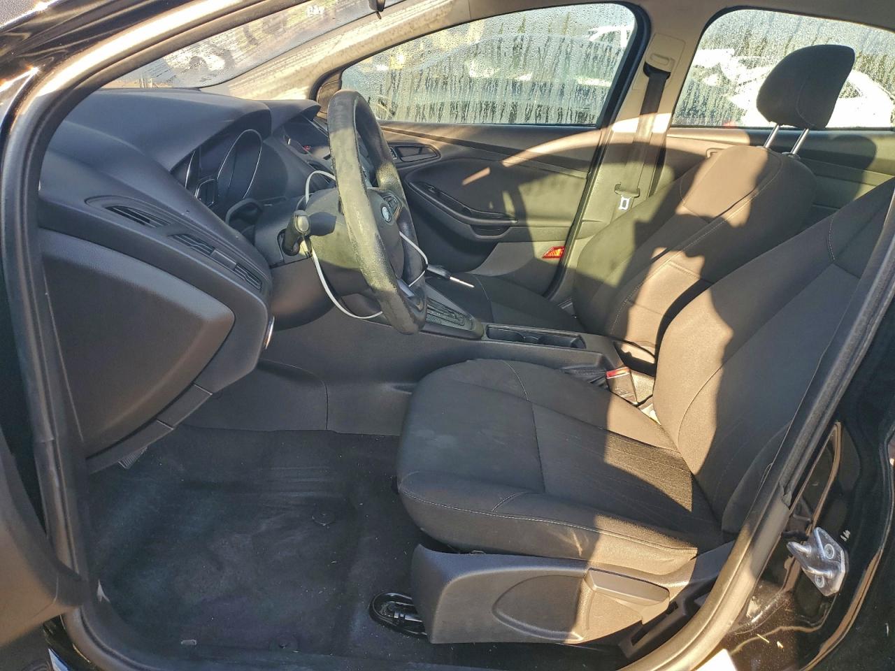 2017 FORD FOCUS S photo 7