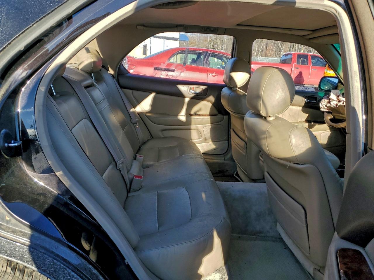 1996 LEXUS LS 400 photo 10