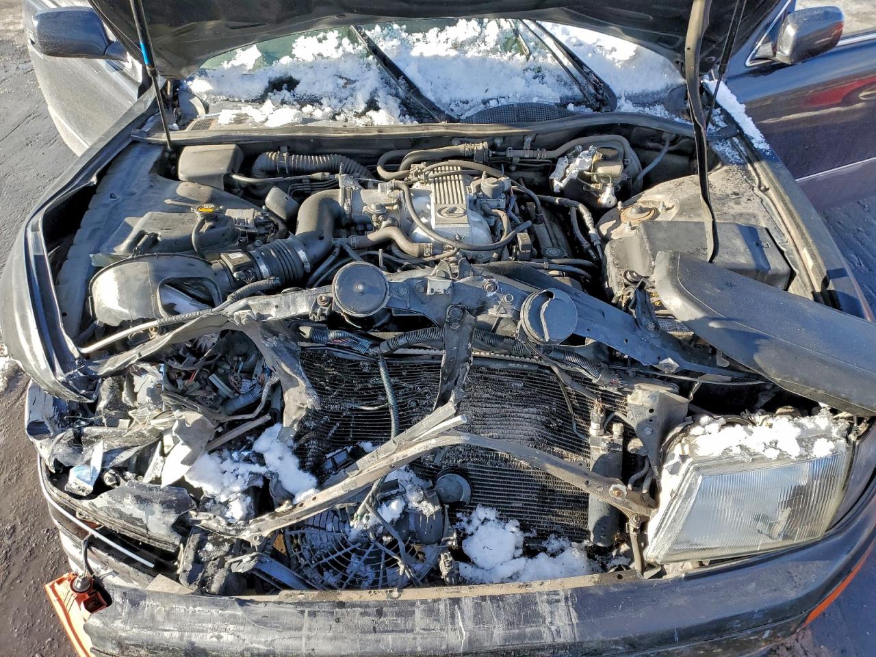 1996 LEXUS LS 400 photo 11