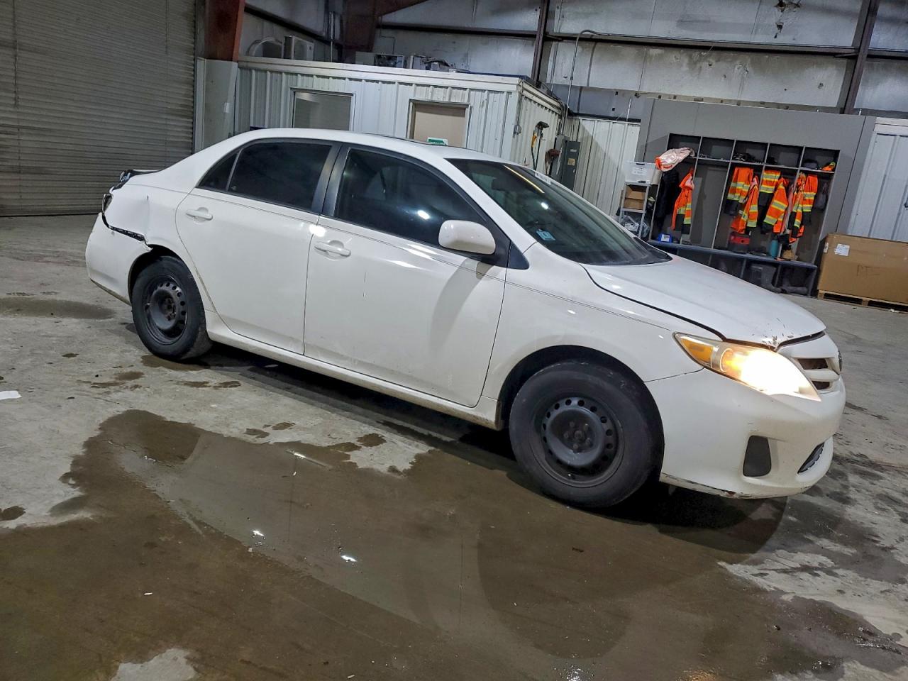 2011 TOYOTA COROLLA BASE photo 4