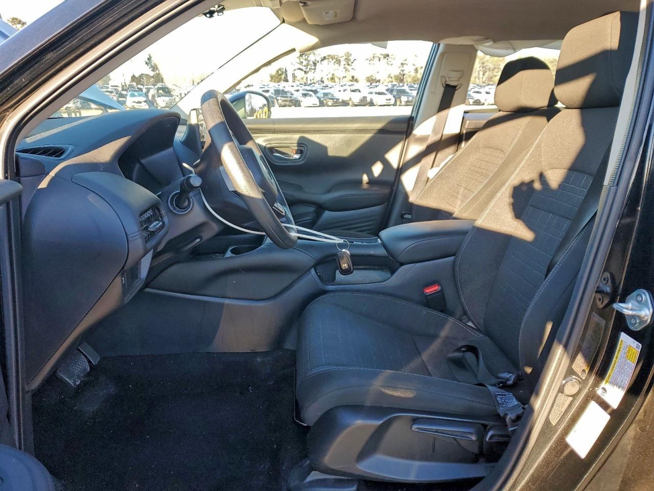 2024 HONDA HR-V LX photo 7