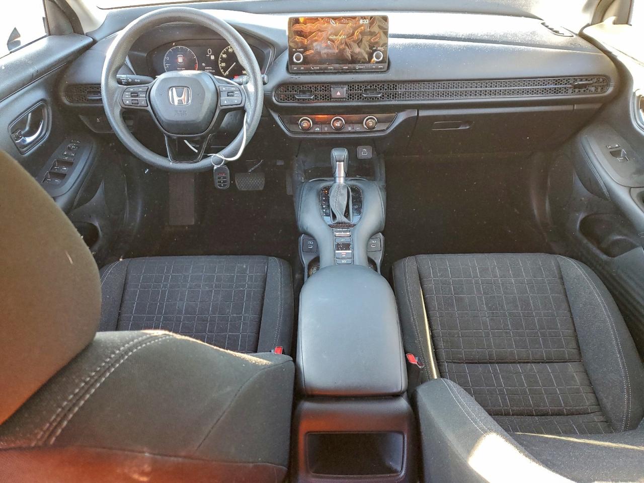 2024 HONDA HR-V LX photo 8