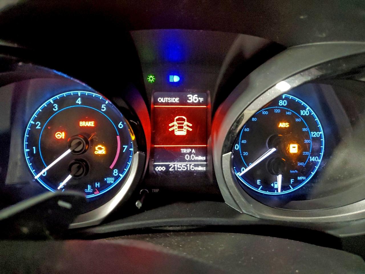 2015 TOYOTA COROLLA L photo 9