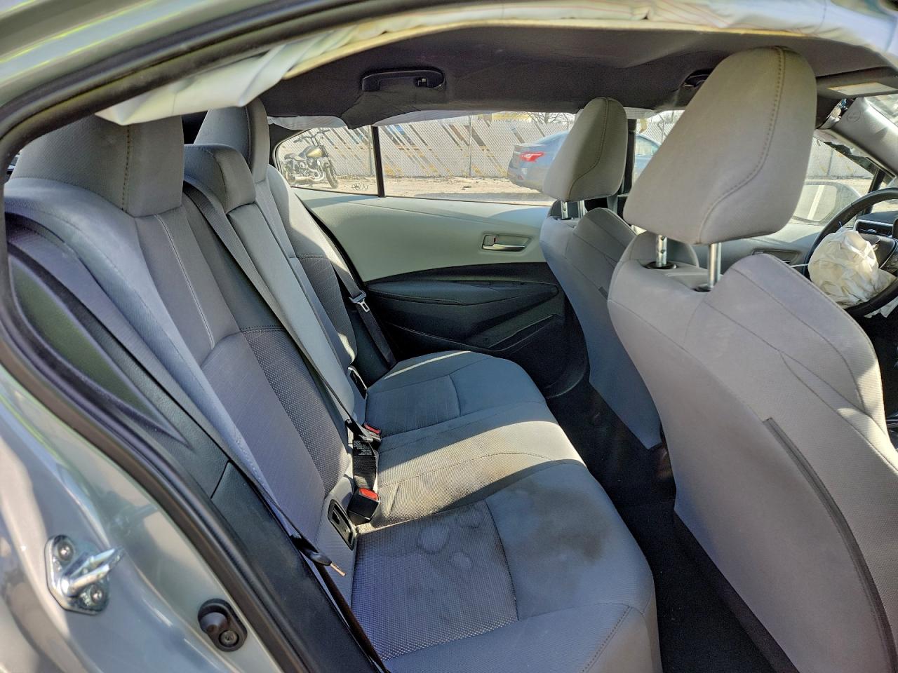 2022 TOYOTA COROLLA SE photo 10