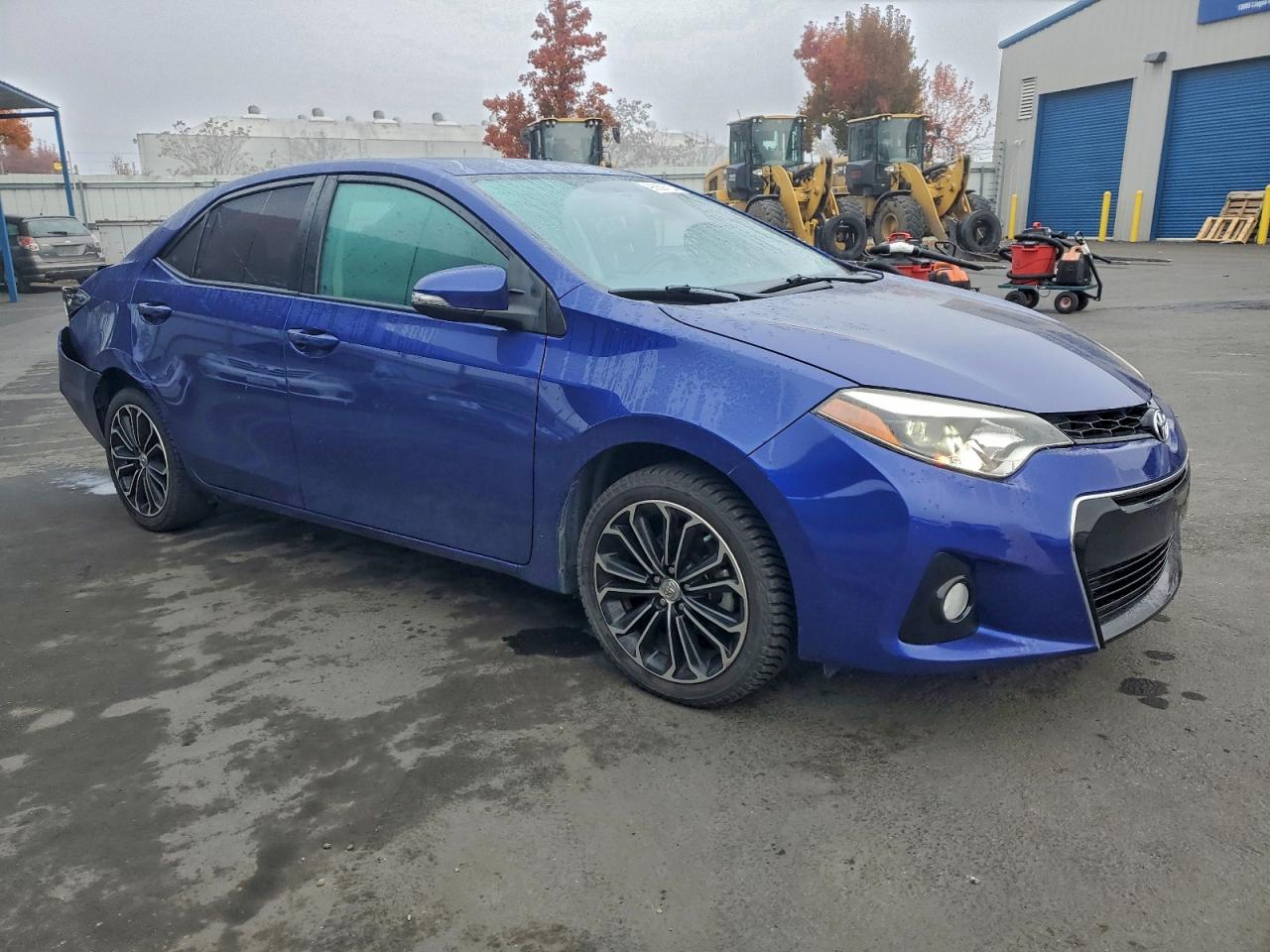 2014 TOYOTA COROLLA L photo 4