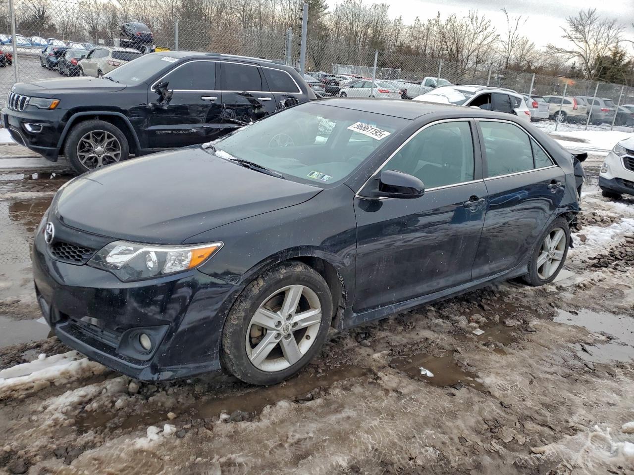 2012 TOYOTA CAMRY