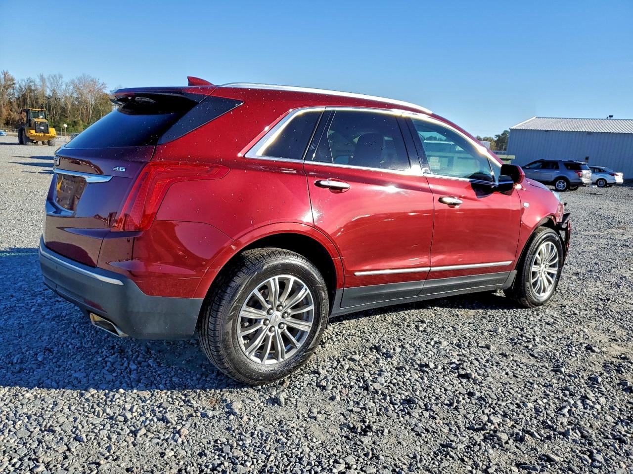 2017 CADILLAC XT5 LUXURY photo 3