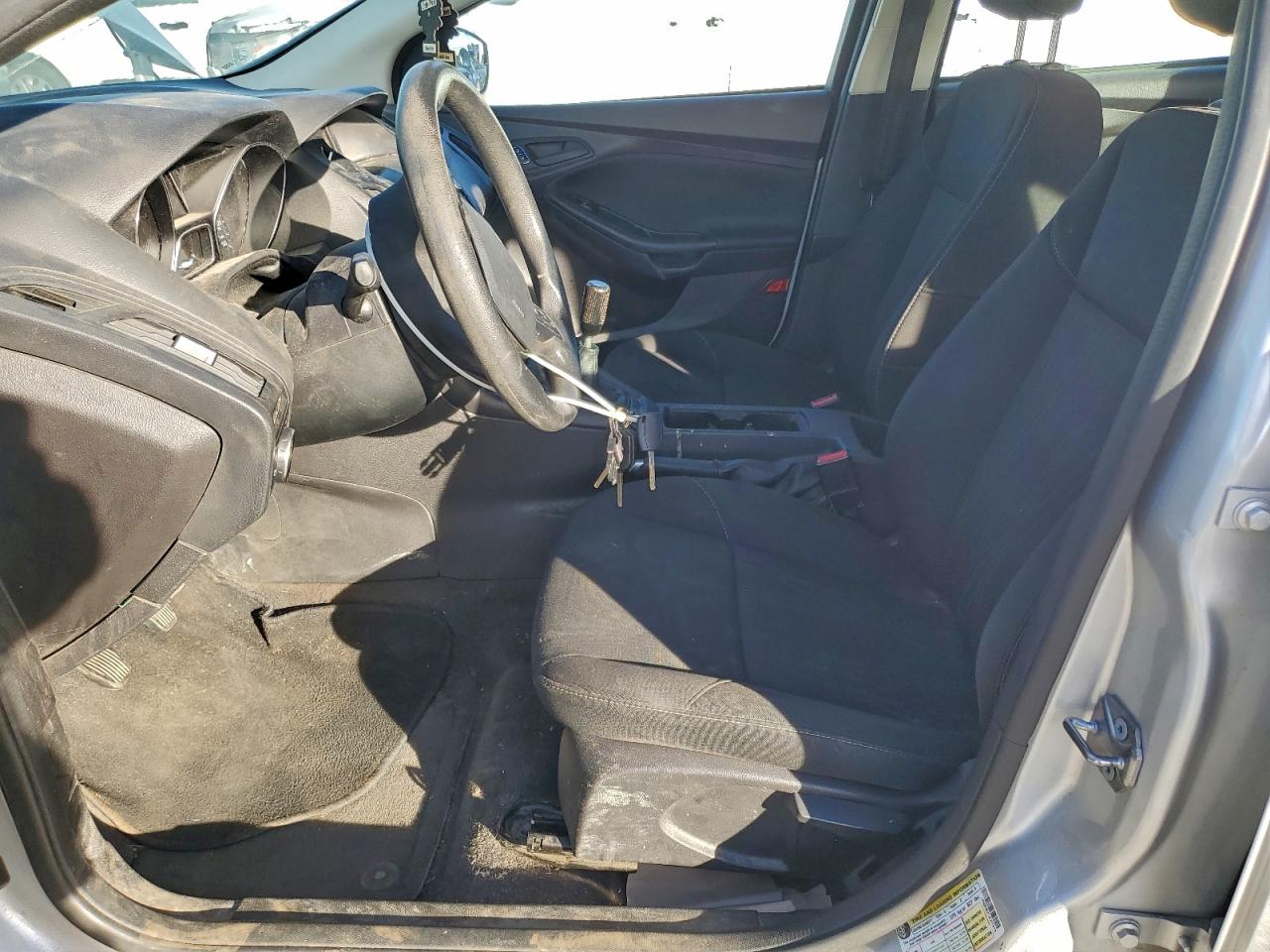 2018 FORD FOCUS S photo 7