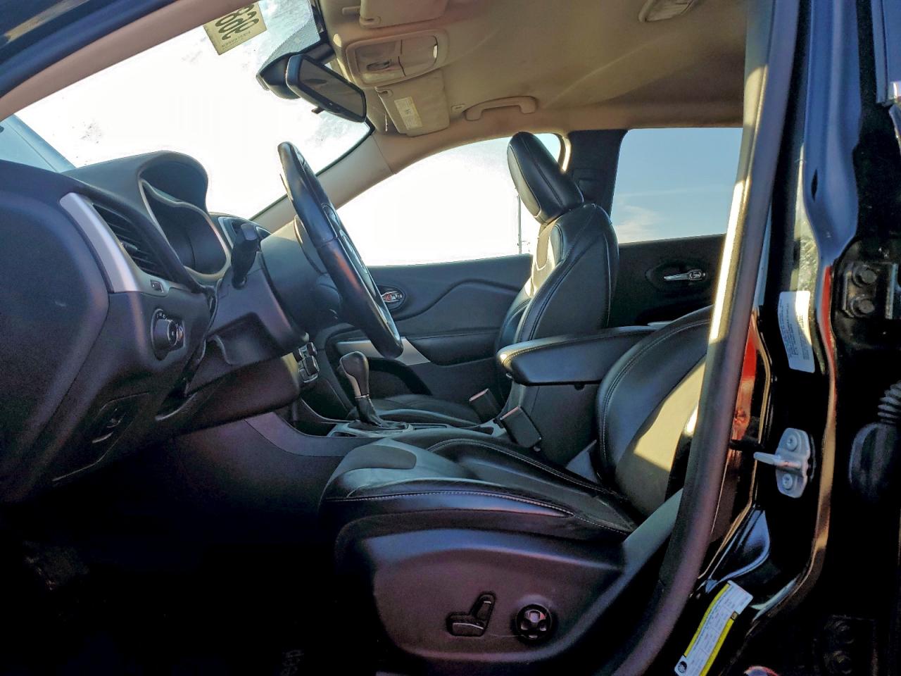2018 JEEP CHEROKEE LATITUDE PLUS photo 7