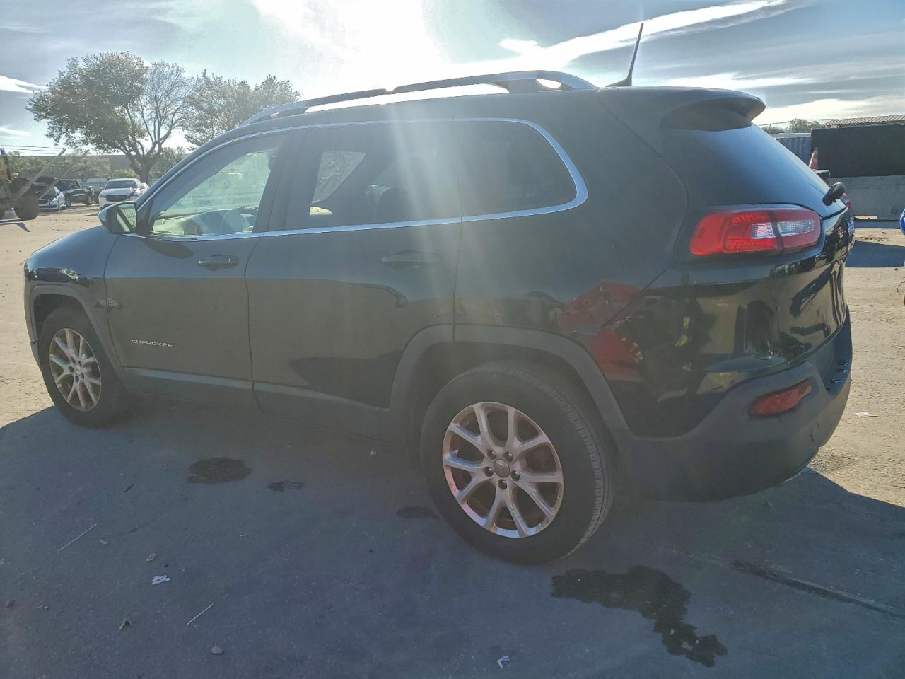 2018 JEEP CHEROKEE LATITUDE PLUS photo 2