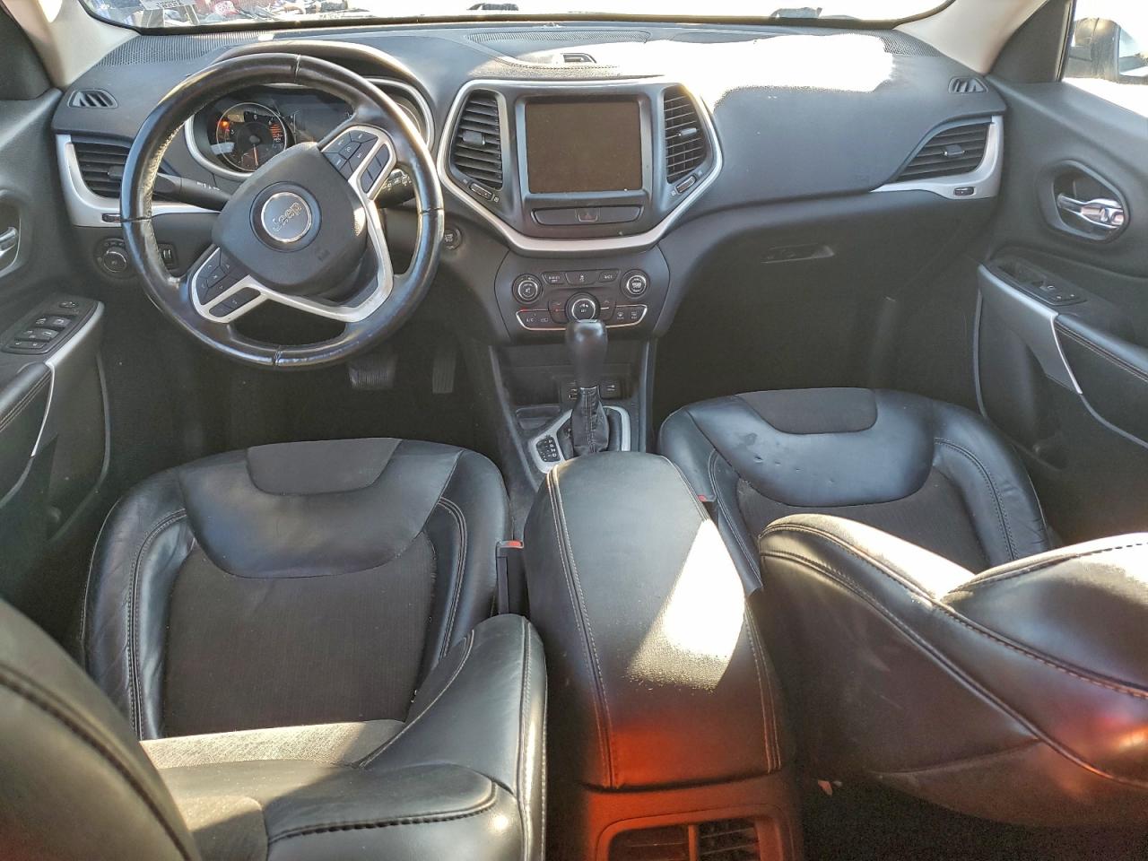 2018 JEEP CHEROKEE LATITUDE PLUS photo 8