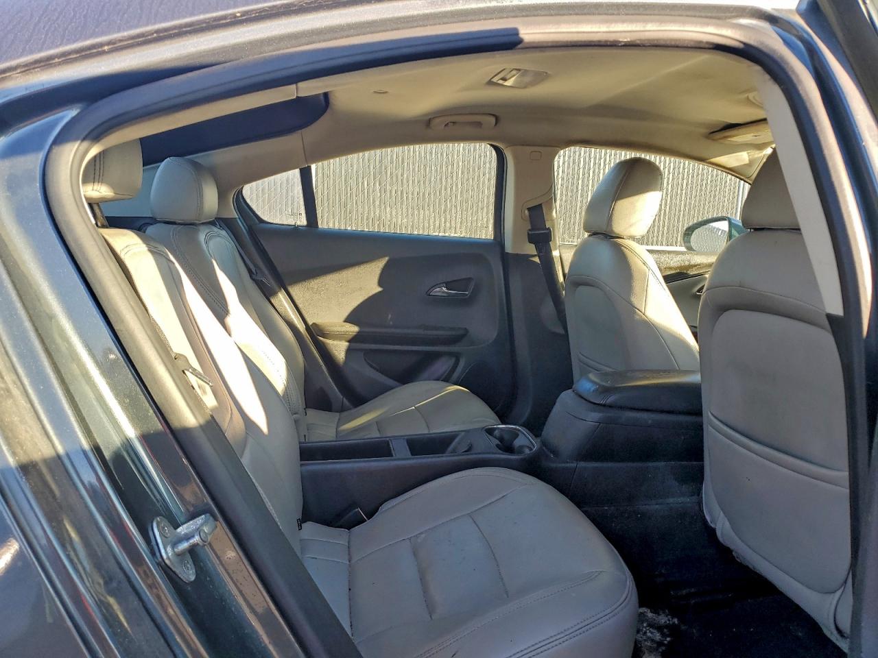 2013 CHEVROLET VOLT photo 10