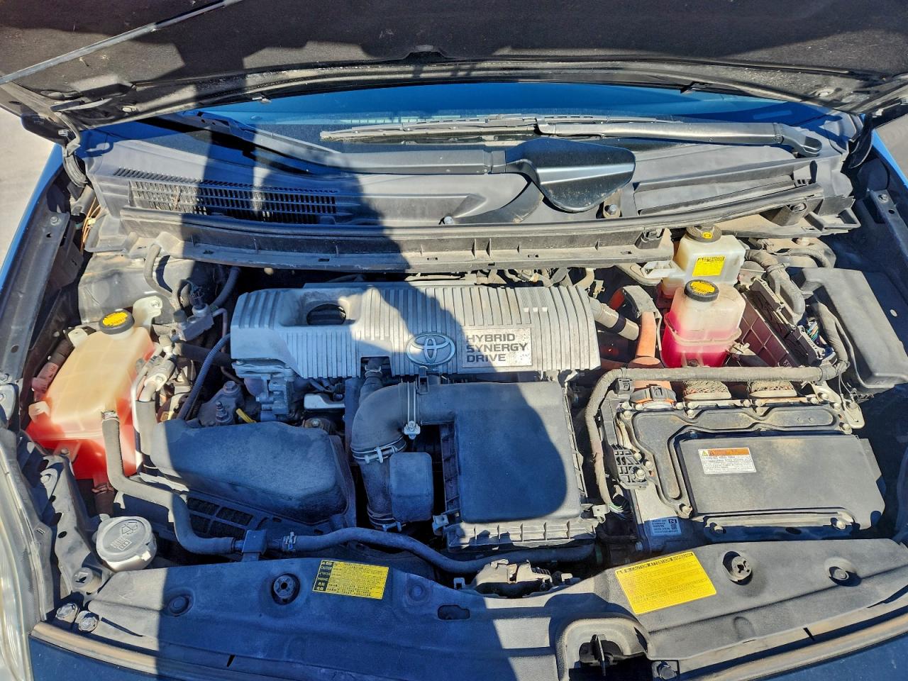 2014 TOYOTA PRIUS photo 11