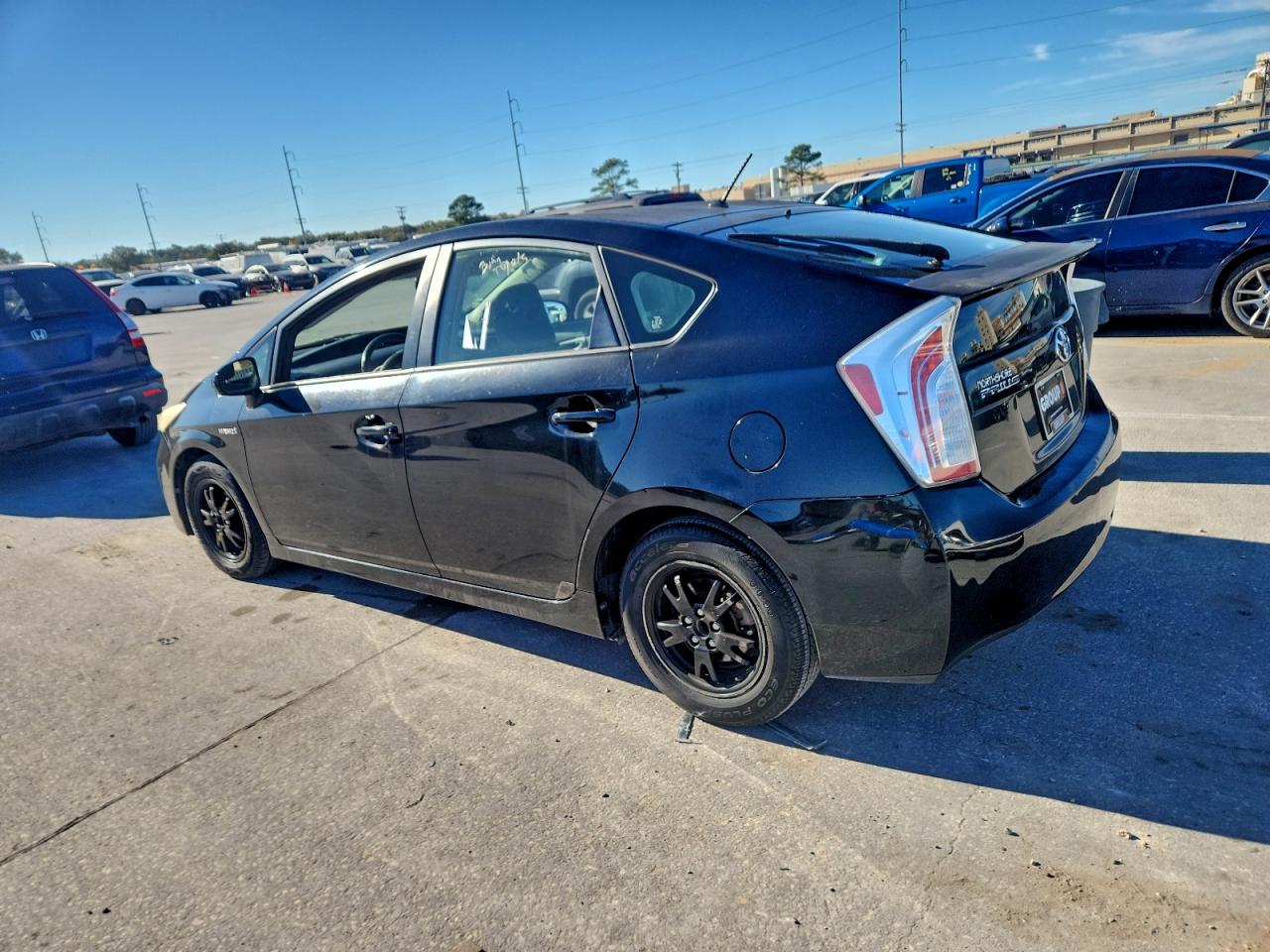 2014 TOYOTA PRIUS photo 2