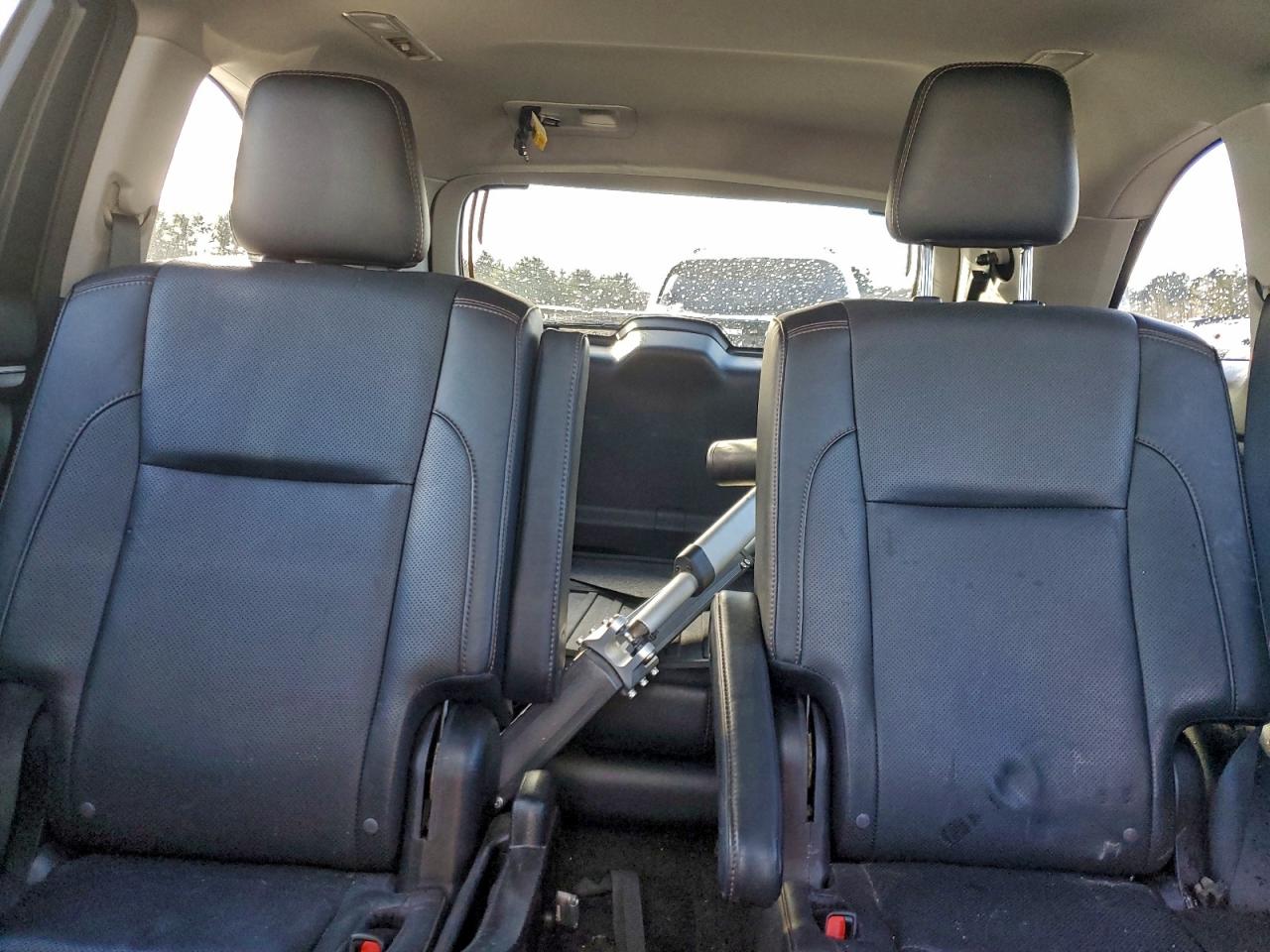 2016 TOYOTA HIGHLANDER LIMITED photo 10