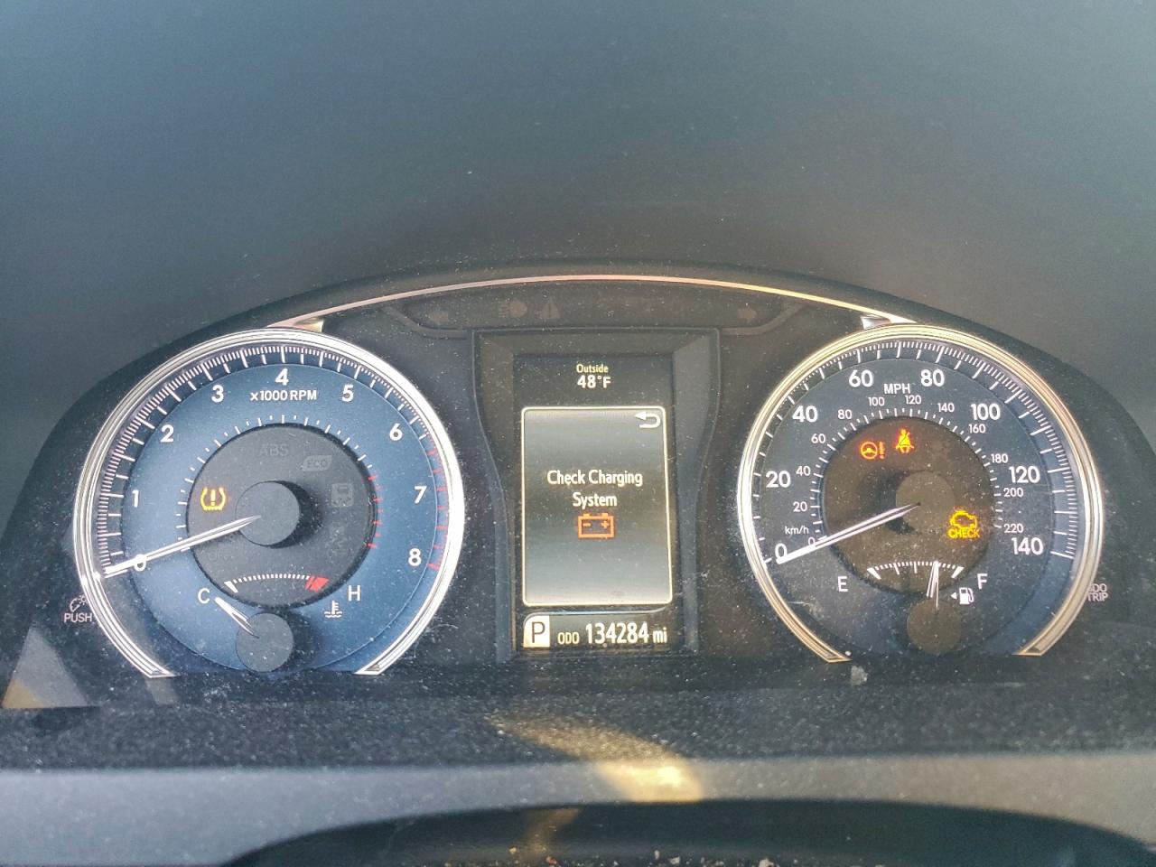 2016 TOYOTA CAMRY XSE photo 9