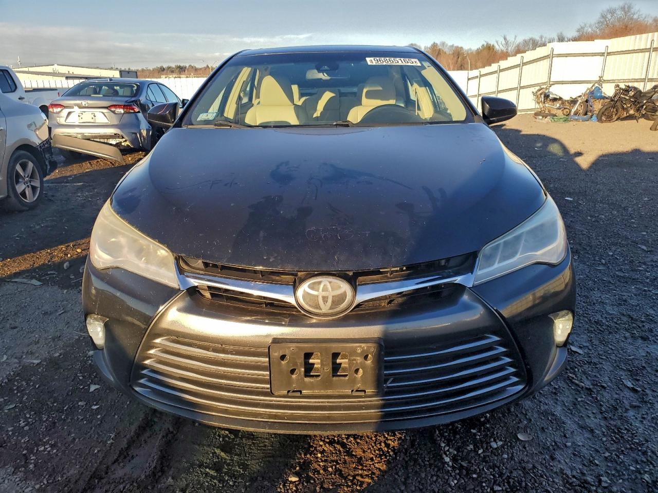 2016 TOYOTA CAMRY XSE photo 5