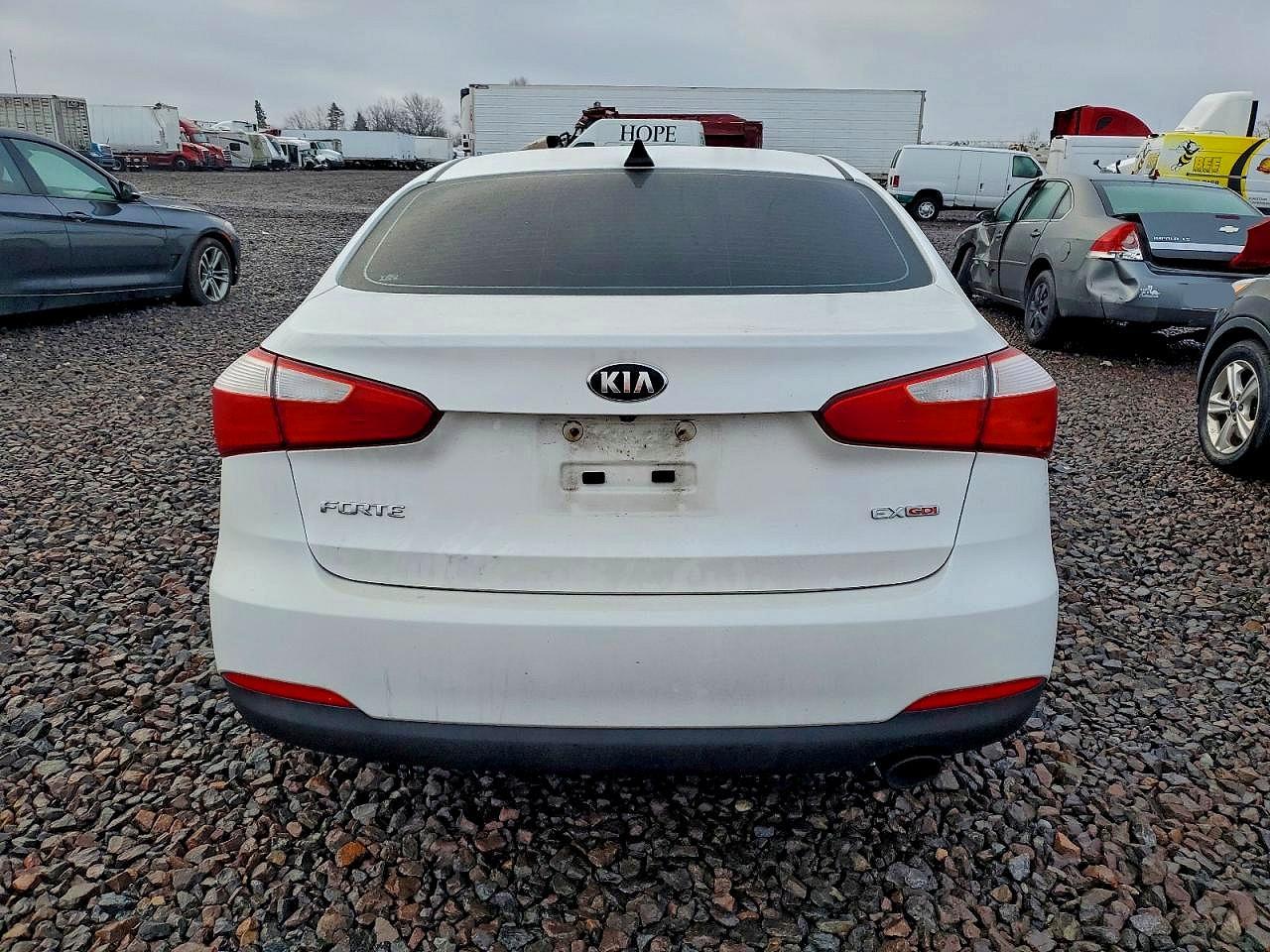 2014 KIA FORTE EX photo 6