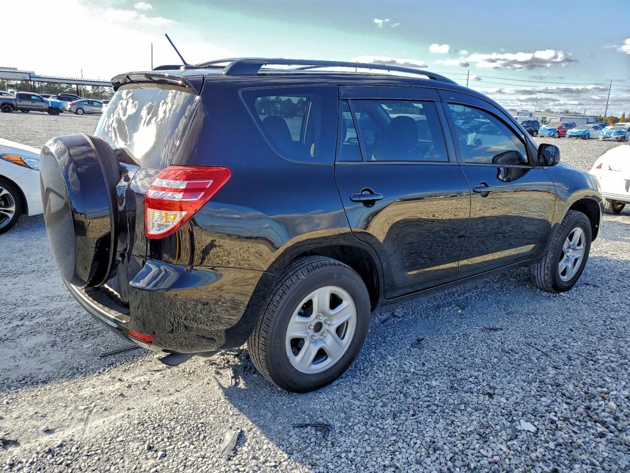 2012 TOYOTA RAV4 photo 3