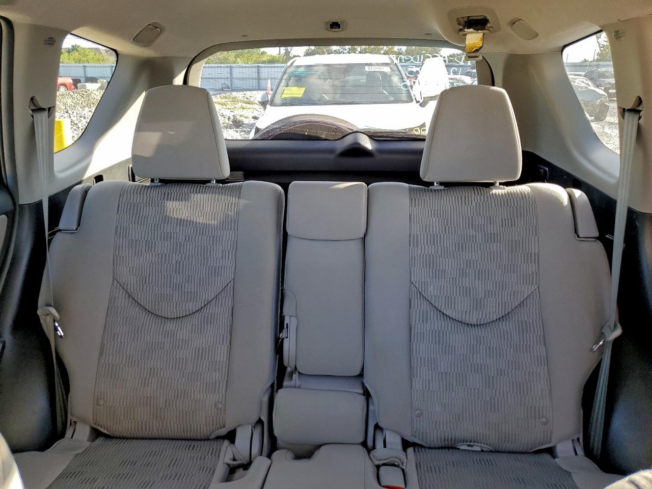 2012 TOYOTA RAV4 photo 10
