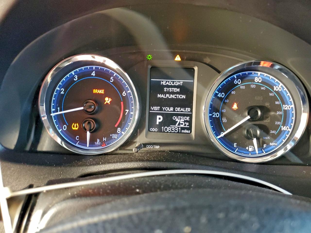 2017 TOYOTA COROLLA LE photo 9
