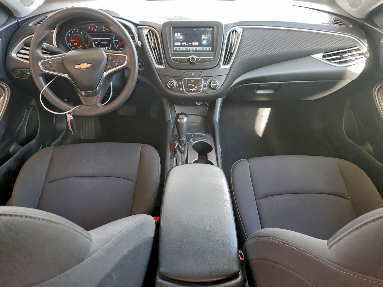 2018 CHEVROLET MALIBU LS photo 8
