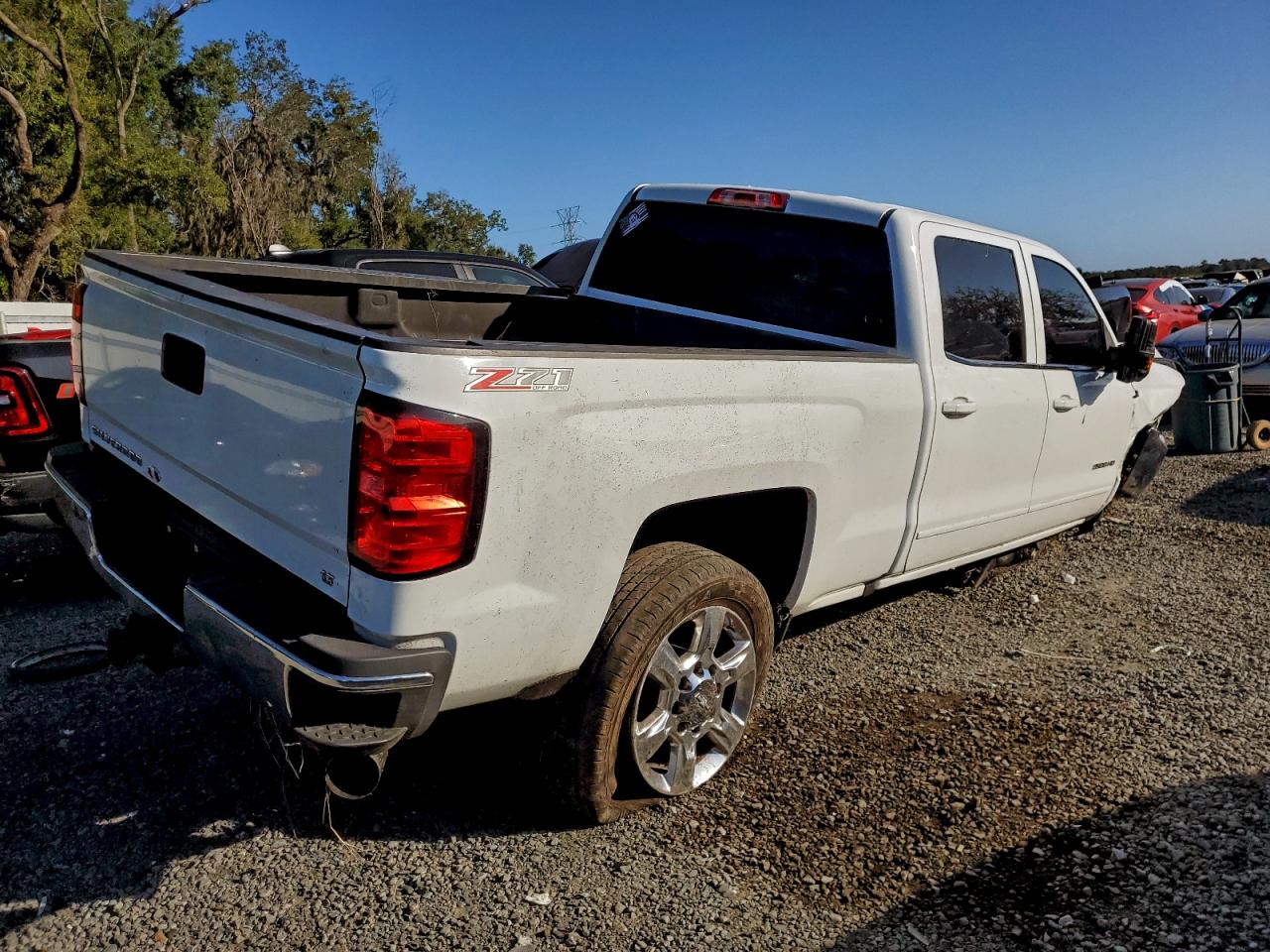 2017 CHEVROLET SILVERADO K2500 HEAVY DUTY LT photo 3